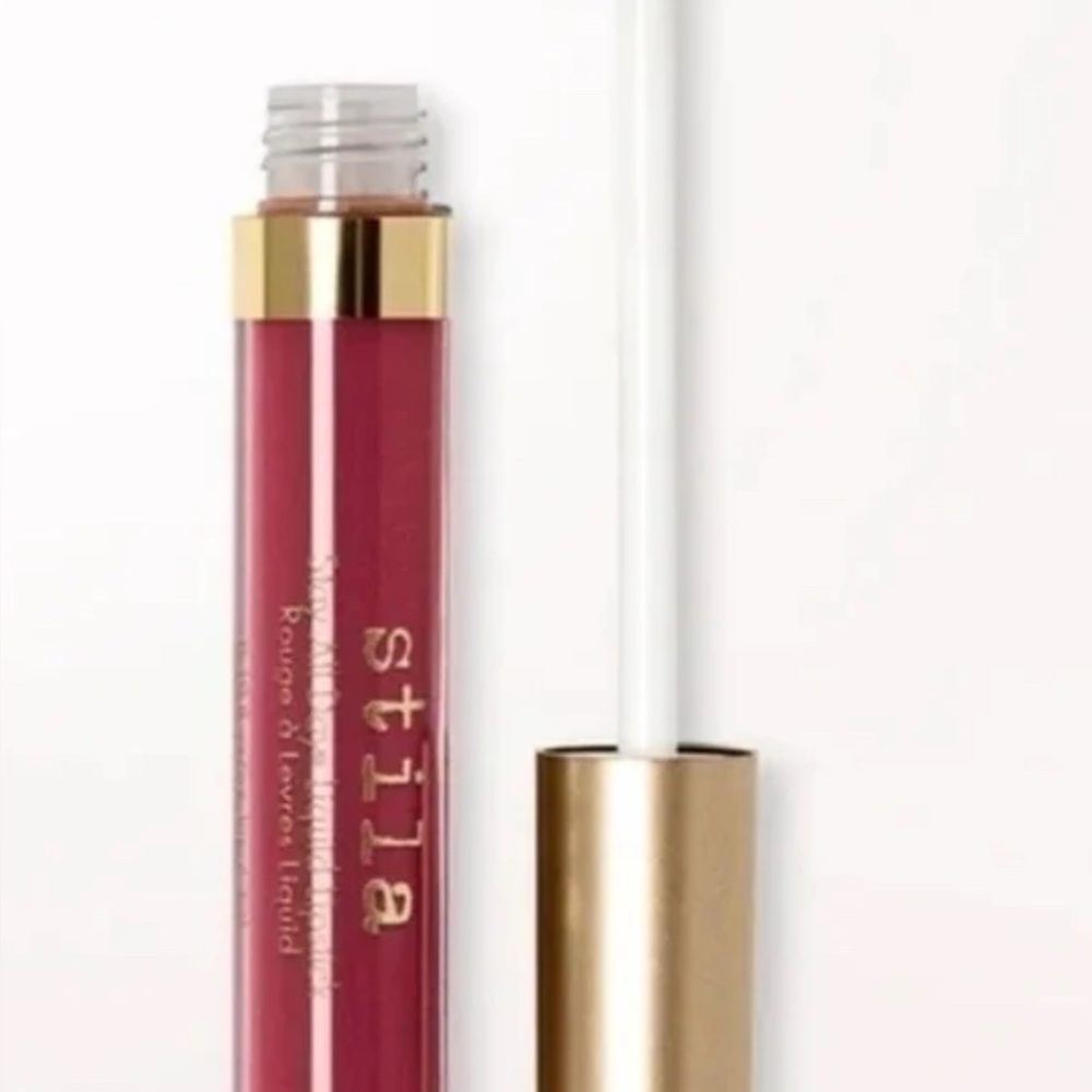 Stila Liquid Lipstick - Shade:BACCA Vibrant Pink - Picture 3 of 3
